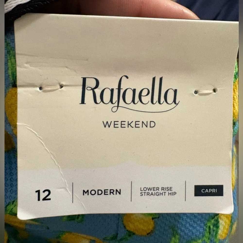 Rafaella fun lemon
